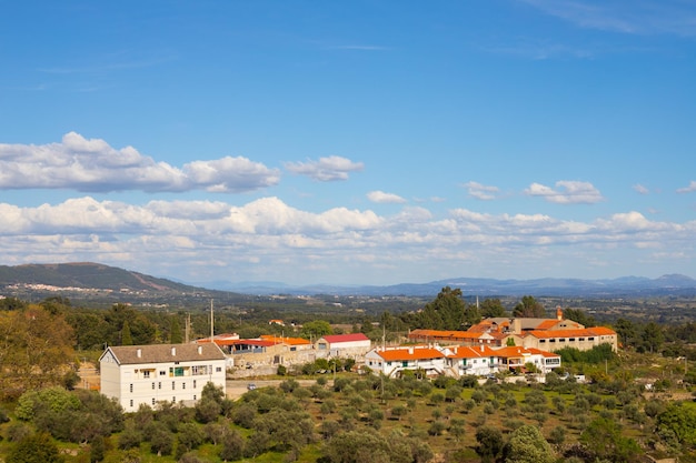 Vista na aldeia Alpedrinha em Fundão Portugal