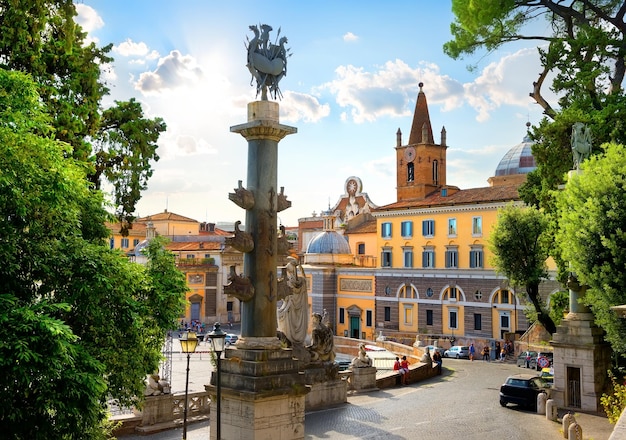 Vista na piazza del popolo em roma, itália