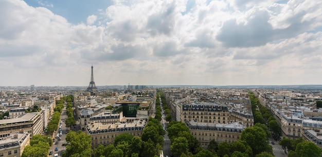 Vista na Torre Eiffel e panorama do horizonte Paris França