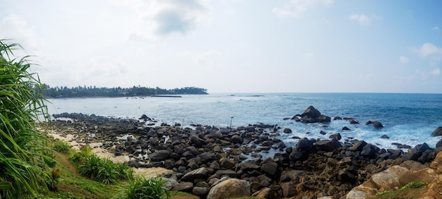 Vista no lugar de surf em Mirissa Sri Lanka