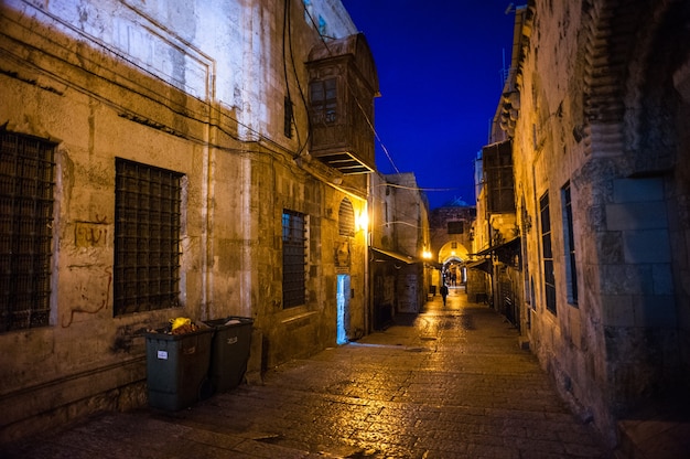 Vista nocturna de Jerusalén en Israel.