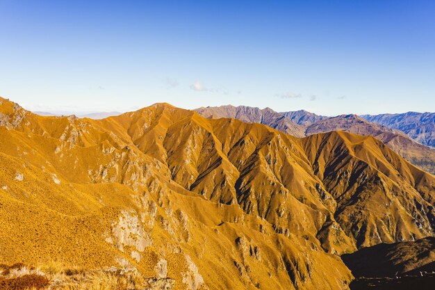 Vista del paisaje de las rocas Roys Peak Wanaka Nueva Zelanda