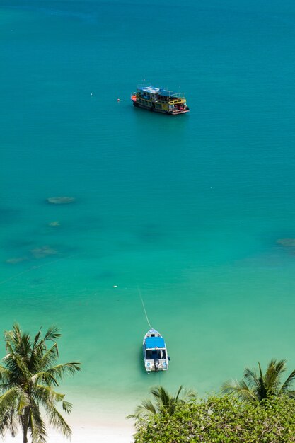 Vista de pájaro del paisaje del Parque Nacional Marino Angthong Ko Samui, Tailandia