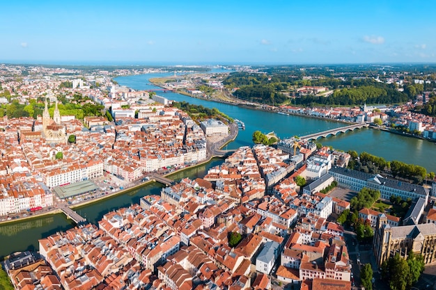 Vista panorâmica aérea de Bayonne França