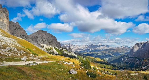 Vista panorámica de los alpes italianos