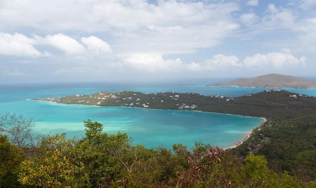 Vista panorámica de la bahía de Magens