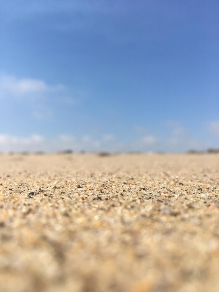 Foto vista panorámica del campo contra el cielo azul
