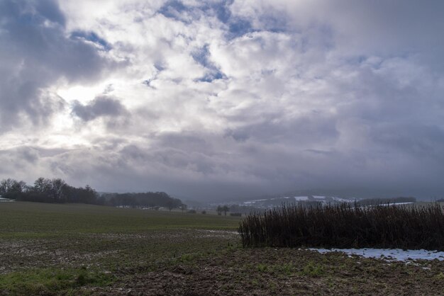 Foto vista panorámica del campo contra el cielo