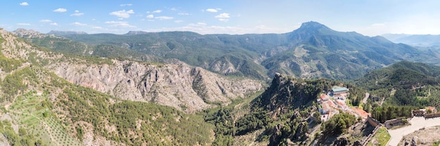 Vista panorámica del castillo de Segura de la Sierra Cazorla y Segura sierra Jaén España