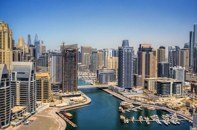 Vista panorámica de la ciudad moderna de Dubai.