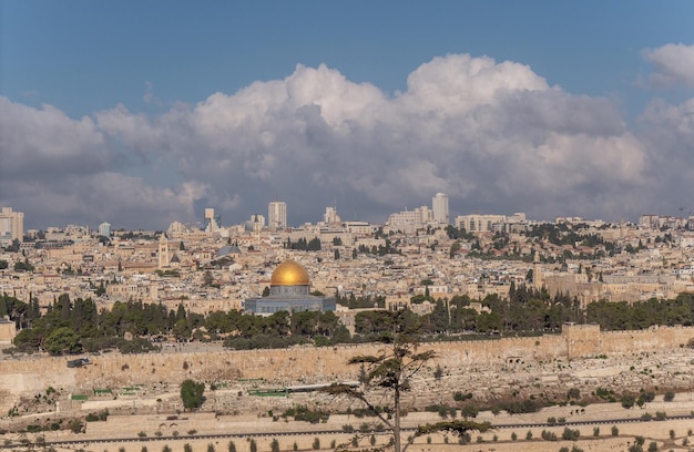 Vista panorámica de la ciudad vieja de Jerusalén desde el Monte de los Olivos Israel Foto de alta calidad