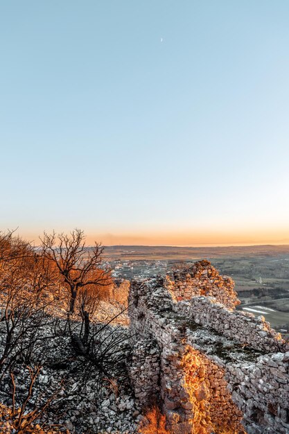 Vista panorámica desde la colina Avantas castillo bizantino Alexandroupolis región de Evros Grecia colores del atardecer turismo.