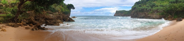 Vista panorâmica da bela praia