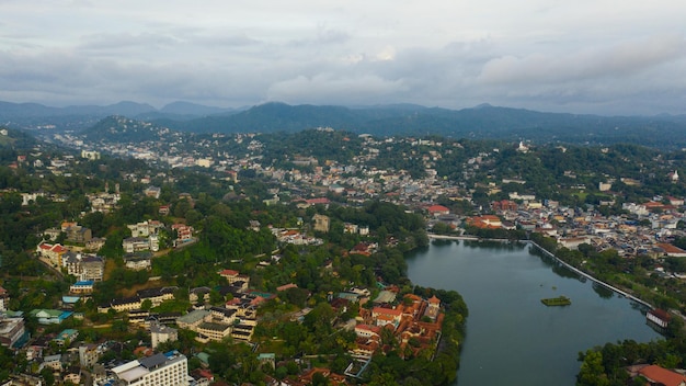 Vista panorâmica da cidade de Kandy no Sri Lanka