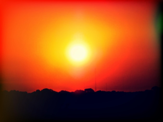 Foto vista panorâmica da paisagem ao pôr-do-sol