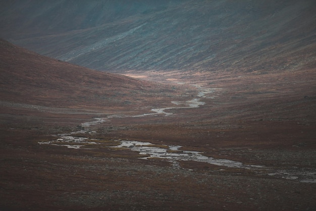 Vista panorâmica da paisagem e das montanhas