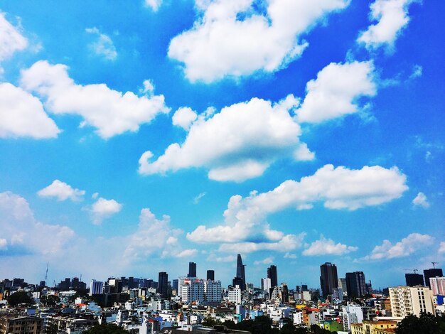 Foto vista panorâmica da paisagem urbana contra o céu