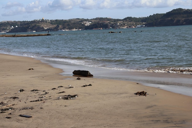 Foto vista panorâmica da praia contra o céu