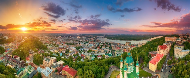 Vista panorâmica de Kyiv