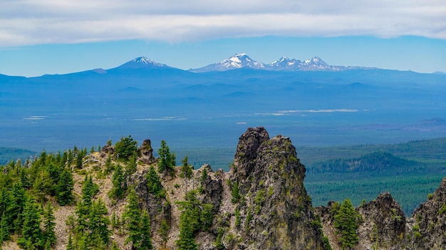 Vista panorâmica de montanhas contra o céu