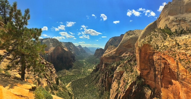 Foto vista panorâmica de montanhas contra o céu