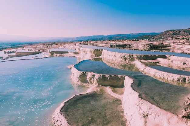 Vista panorâmica de pamukkale contra o céu