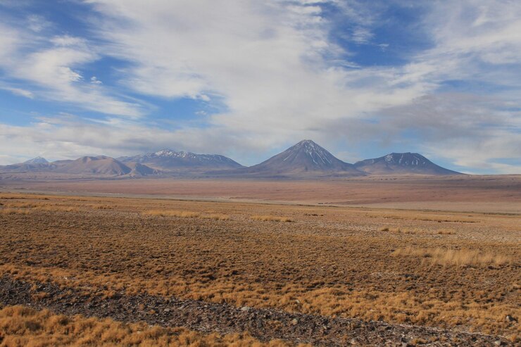 Foto vista panorámica del desierto contra el cielo