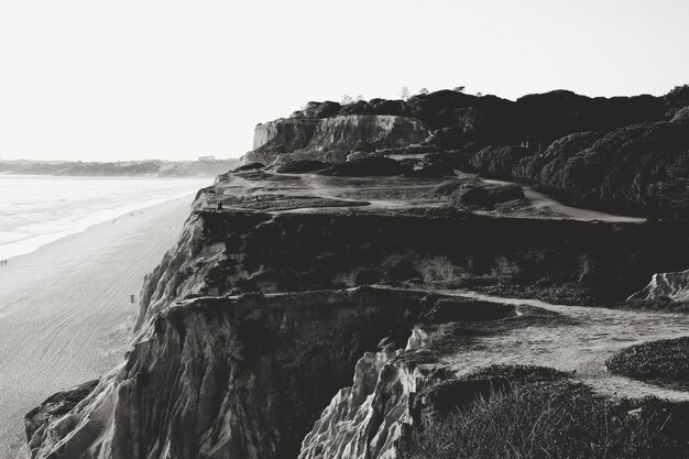 Foto vista panorâmica do mar contra o céu claro