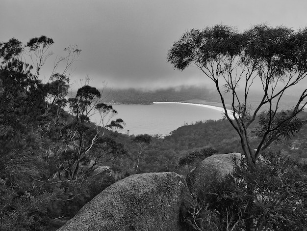 Foto vista panorâmica do mar contra o céu