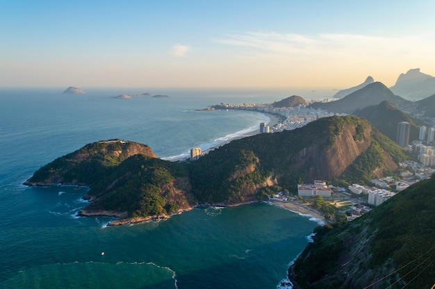 Vista panorâmica do mar contra o céu