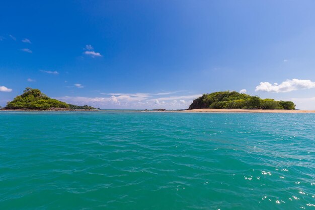 Foto vista panorâmica do mar contra o céu