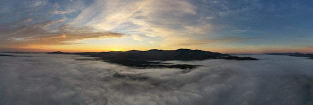 Vista panorâmica do pico da folhagem de outono em Stowe Vermont