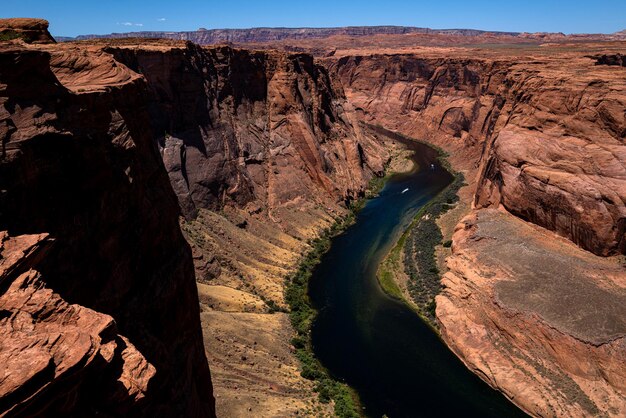 Vista panorámica del Gran Cañón. Concepto de vacaciones de verano. Río Colorado.