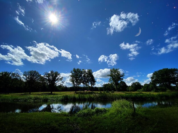 Foto vista panorámica del lago contra el cielo