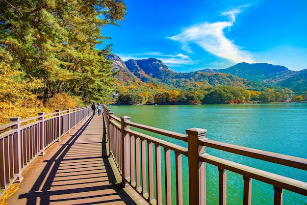 Foto vista panorámica del lago contra el cielo