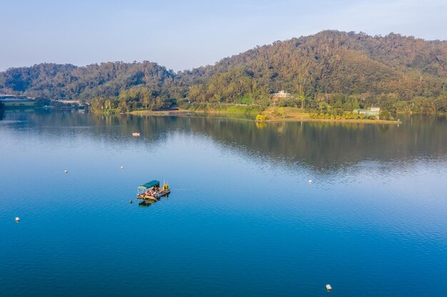 Foto vista panorámica del lago contra el cielo