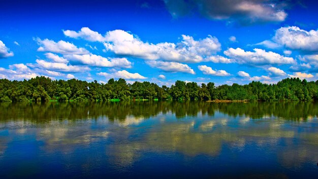 Foto vista panorámica del lago contra el cielo