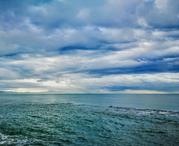 Foto vista panorámica del mar contra el cielo