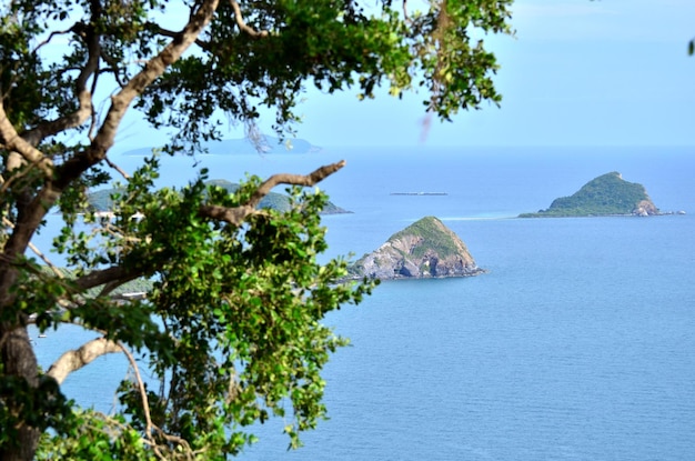 Vista panorámica del mar contra el cielo