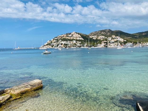 Vista panorámica del mar contra el cielo