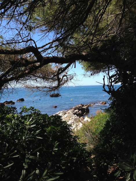 Vista panorámica del mar contra el cielo