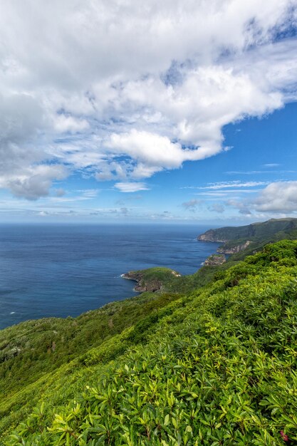 Vista panorámica del mar contra el cielo