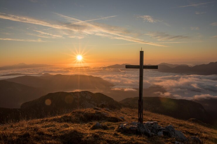 Foto vista panorámica de las montañas contra el cielo durante la puesta de sol