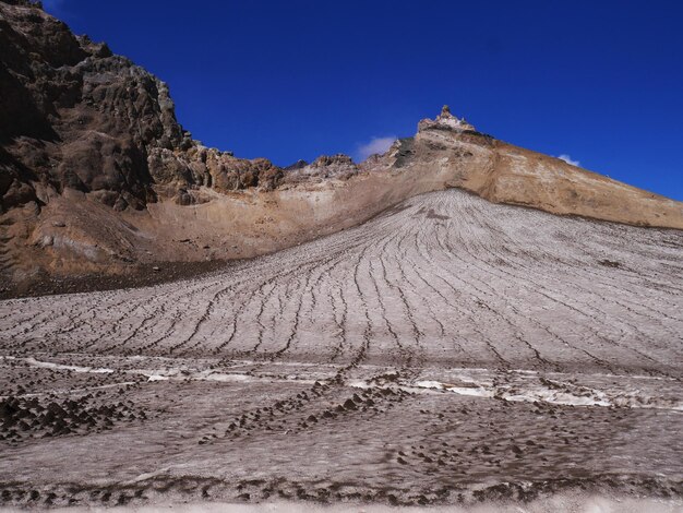 Foto vista panorámica de las montañas contra el cielo