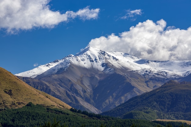 Vista panorámica del monte Hutt en Nueva Zelanda