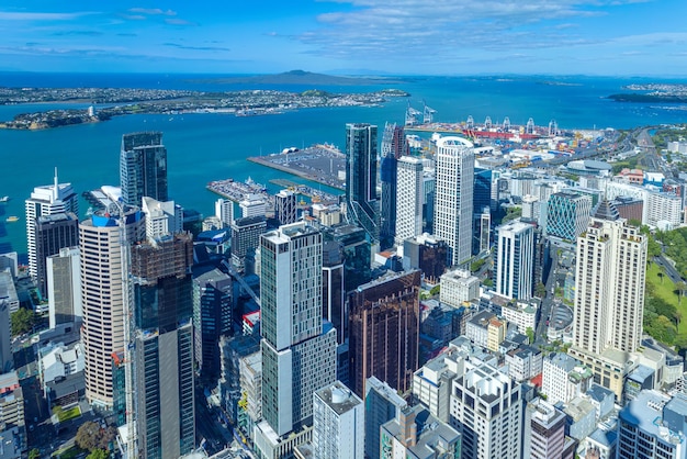 Foto vista panorâmica panorâmica do horizonte de auckland e do centro financeiro da cidade