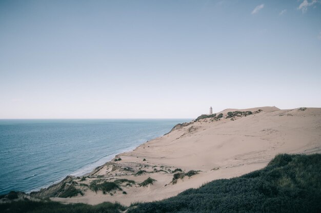 Foto vista panorámica de la playa contra el cielo despejado