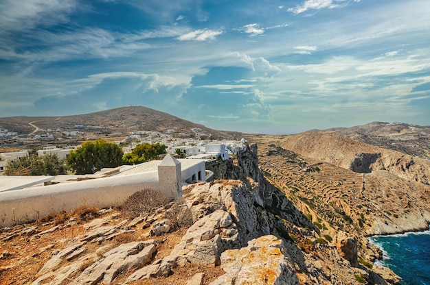 Vista panorámica del pueblo de Chora en Folegandros