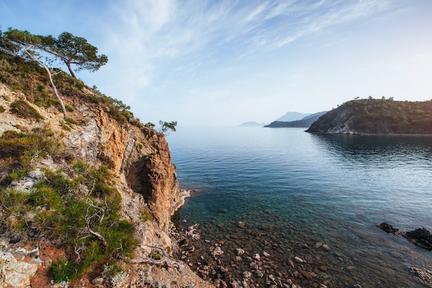 Vista panorámica sobre la costa del mar. Turquía