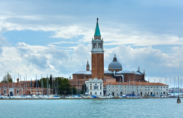 Vista para o mar em veneza, itália